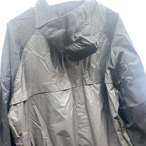 Columbia light weight rain jacket size XL - Picture 3 of 9